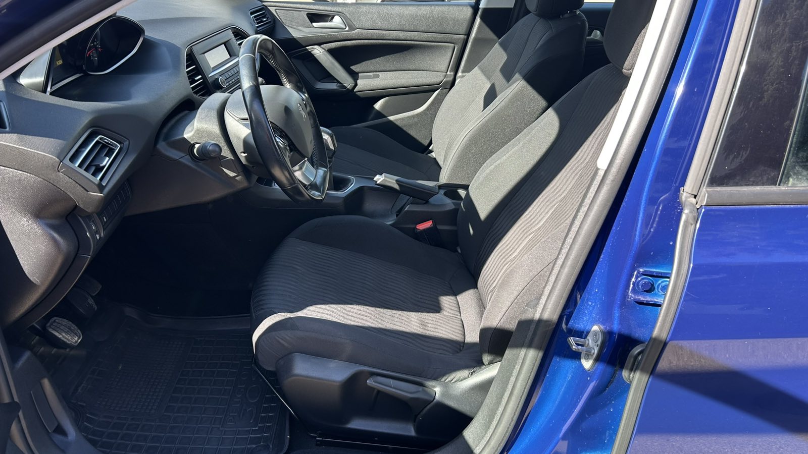 Інші авто PEUGEOT 308 2019 року з пробігом 100270 км, Хетчбек, Тойота Центр Київ "Автосаміт Укравто", м.Київ - 525000 ГРН | Фото № 12