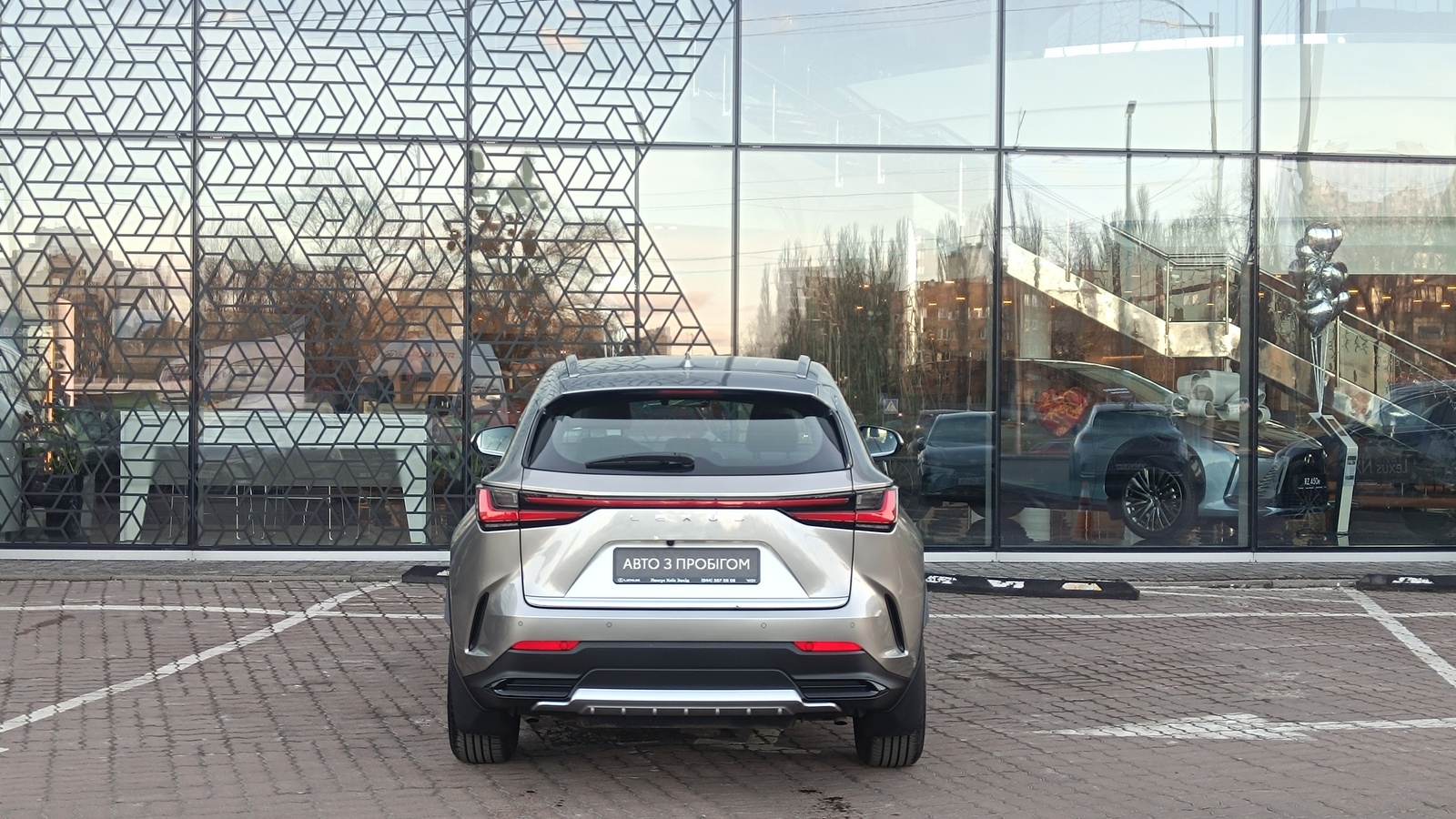 Lexus NX 2024 року з пробігом 8726 км, Універсал, Лексус Київ Захід, м.Київ - 1992000 ГРН | Фото № 4