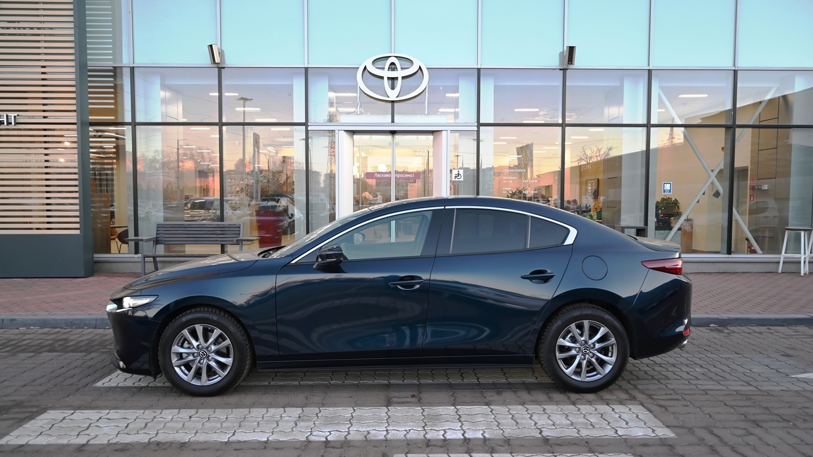 Інші авто MAZDA 3 2020 року з пробігом 51125 км, Седан, Тойота Центр Київ "Сіті Плаза", м.Київ - 833490 ГРН | Фото № 3