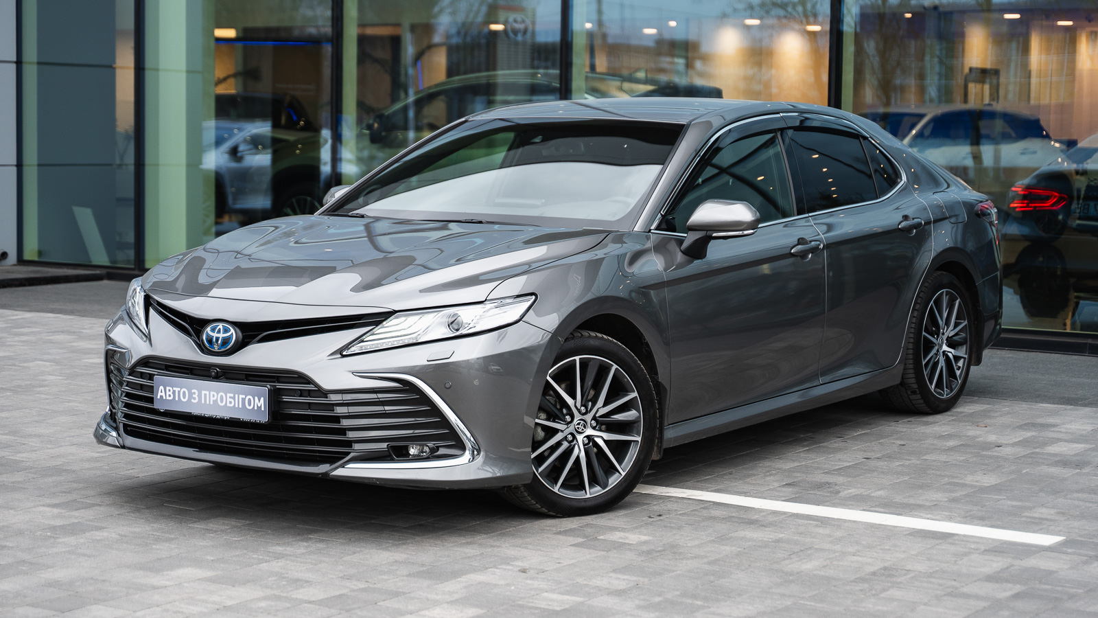 Toyota CAMRY 2024 року з пробігом 64915 км, Седан, Лексус Дніпро, м.Дніпро - 1680865 ГРН | Фото № 1