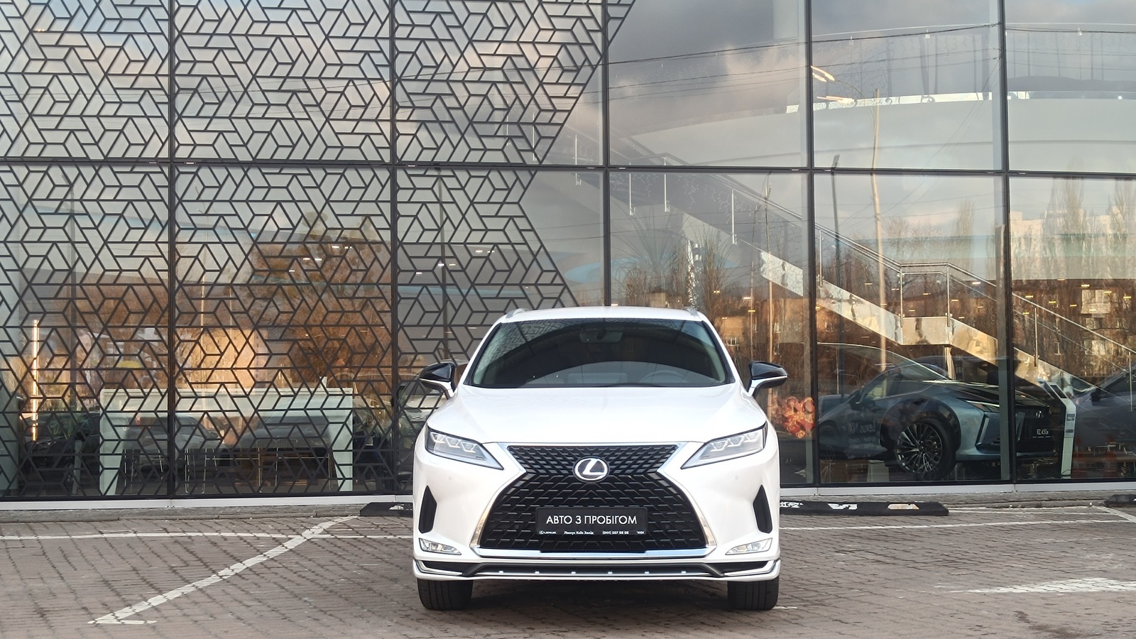 Lexus RX 2022 року з пробігом 3003 км, Універсал, Лексус Київ Захід, м.Київ - 2461000 ГРН | Фото № 5