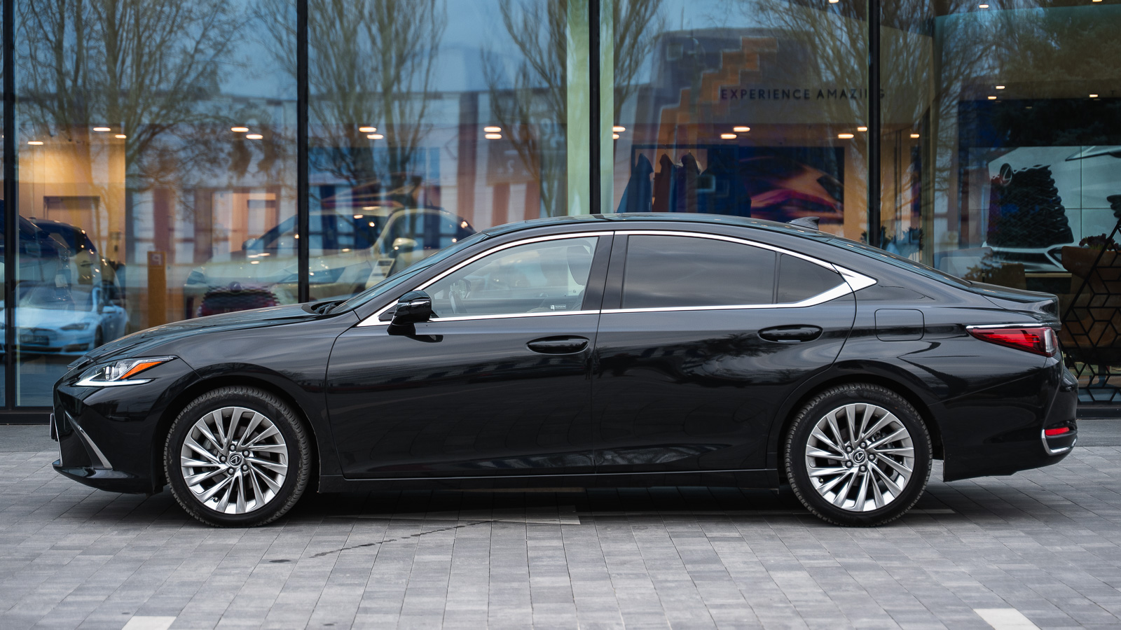 Lexus ES 2022 року з пробігом 54857 км, Седан, Лексус Дніпро, м.Дніпро - 1914000 ГРН | Фото № 3