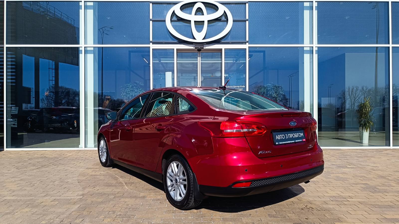 Інші авто FORD FOCUS 2015 року з пробігом 66517 км, Седан, Тойота Центр Київ «ВІДІ Аеропорт», м.Київ - 390000 ГРН | Фото № 2