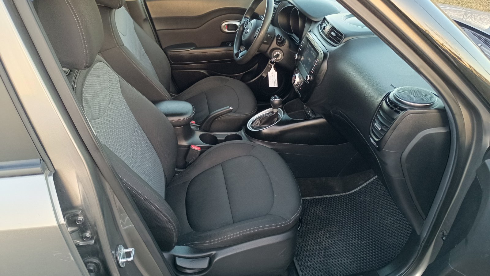 Інші авто KIA SOUL 2017 року з пробігом 175870 км, Хетчбек, Тойота Центр Київ «ВІДІ Аеропорт», м.Київ - 460000 ГРН | Фото № 6