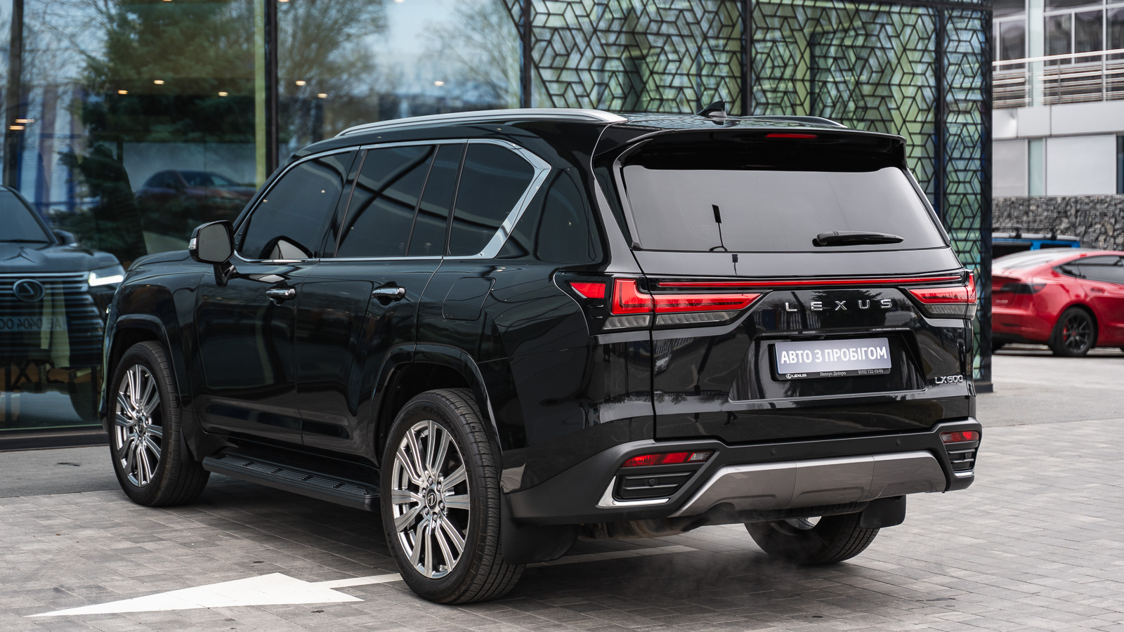 Lexus LX 2023 року з пробігом 57996 км, Універсал, Лексус Дніпро, м.Дніпро - 5404600 ГРН | Фото № 2