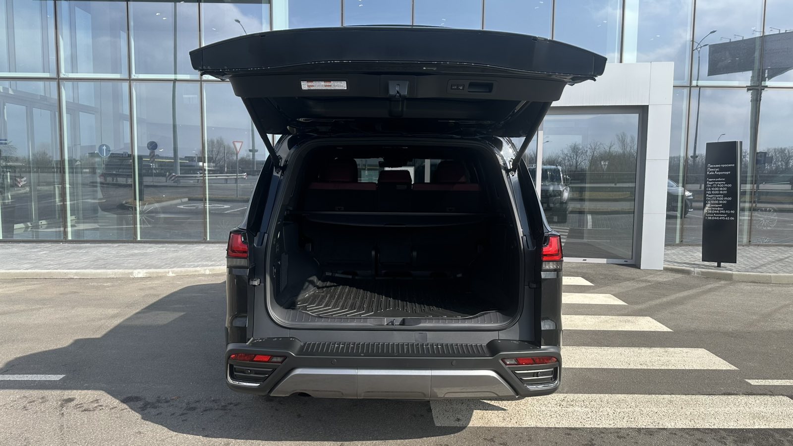 Lexus LX 2025 року з пробігом 1500 км, Універсал, Лексус Київ Аеропорт, м.Київ - 6395720 ГРН | Фото № 10