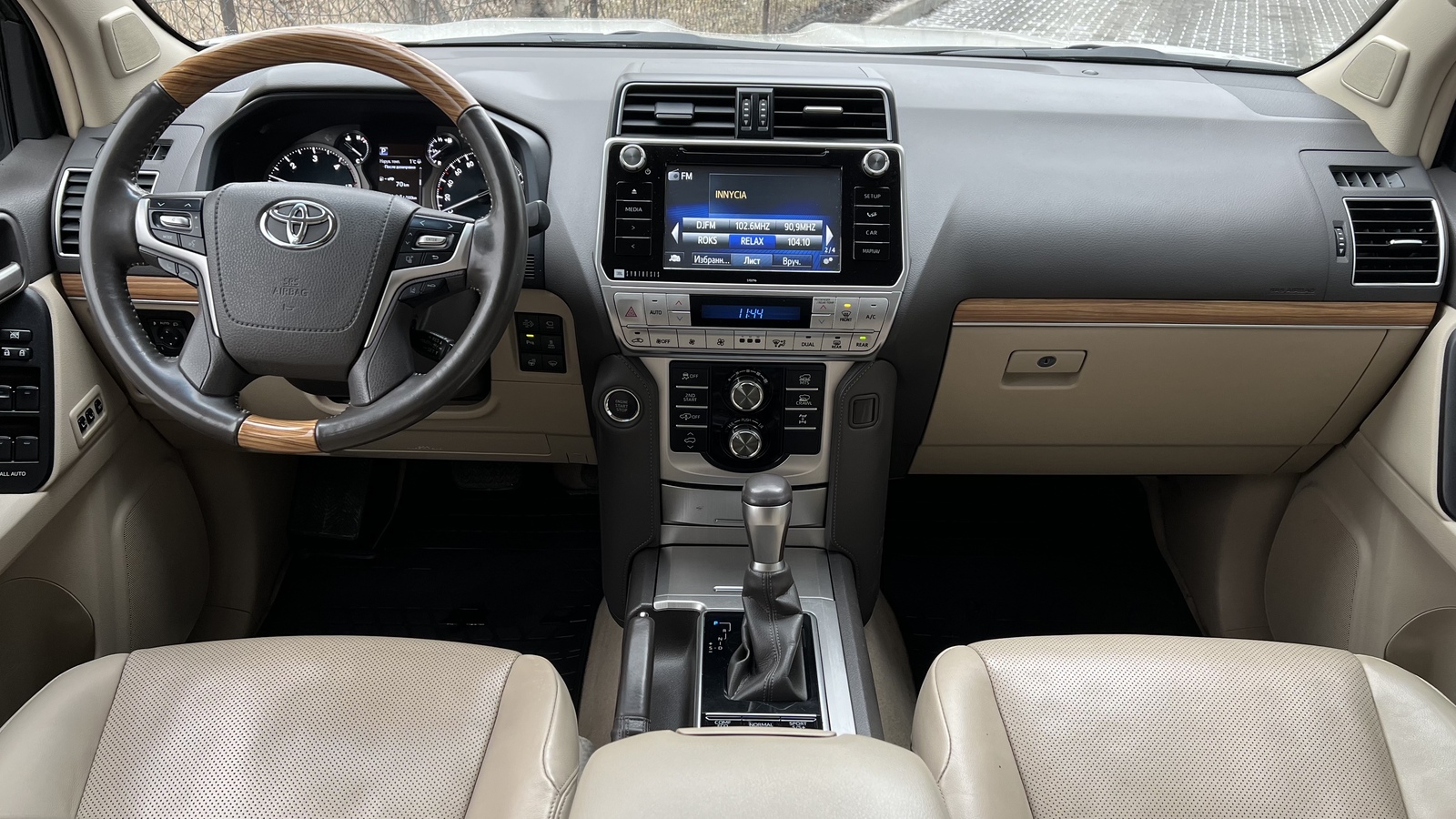 Toyota LAND CRUISER PRADO 2018 року з пробігом 110579 км, Універсал, Тойота Центр Вінниця "Преміум Мотор", м.Вінниця - 1850000 ГРН | Фото № 8