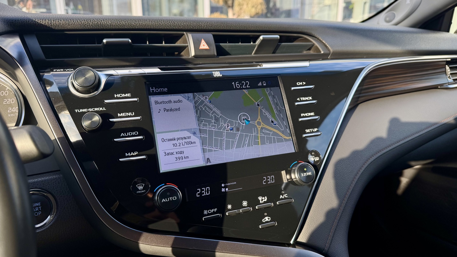 Toyota CAMRY 2018 року, Седан, Тойота Центр Чернігів "Соллі-Плюс", м.Чернігів | Фото № 14 Toyota CAMRY 2018 року з пробігом 68259 км, Седан, Тойота Центр Чернігів "Соллі-Плюс", м.Чернігів - 1140000 ГРН | Фото № 14