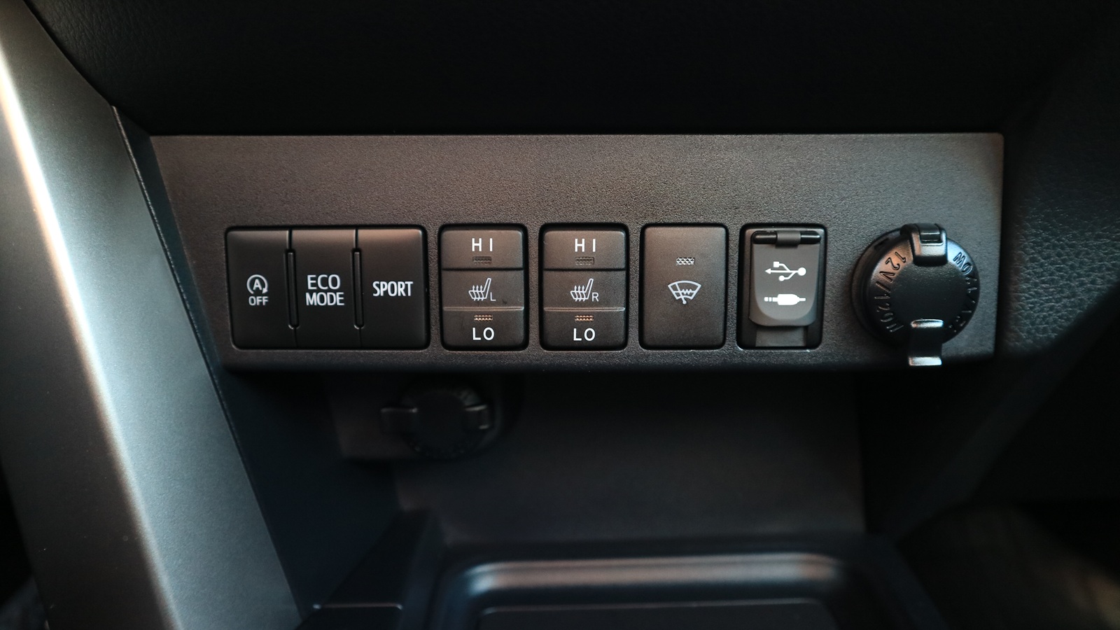 Toyota RAV4 2018 року з пробігом 62084 км, Універсал, Тойота Центр Київ "Автосаміт Укравто Столичне", м.Київ - 1009000 ГРН | Фото № 22