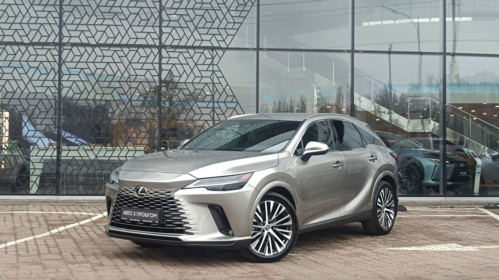 Lexus RX 2024 року з пробігом 11656 км, Універсал, Лексус Київ Захід, м.Київ - 2882000 ГРН | Фото № 1