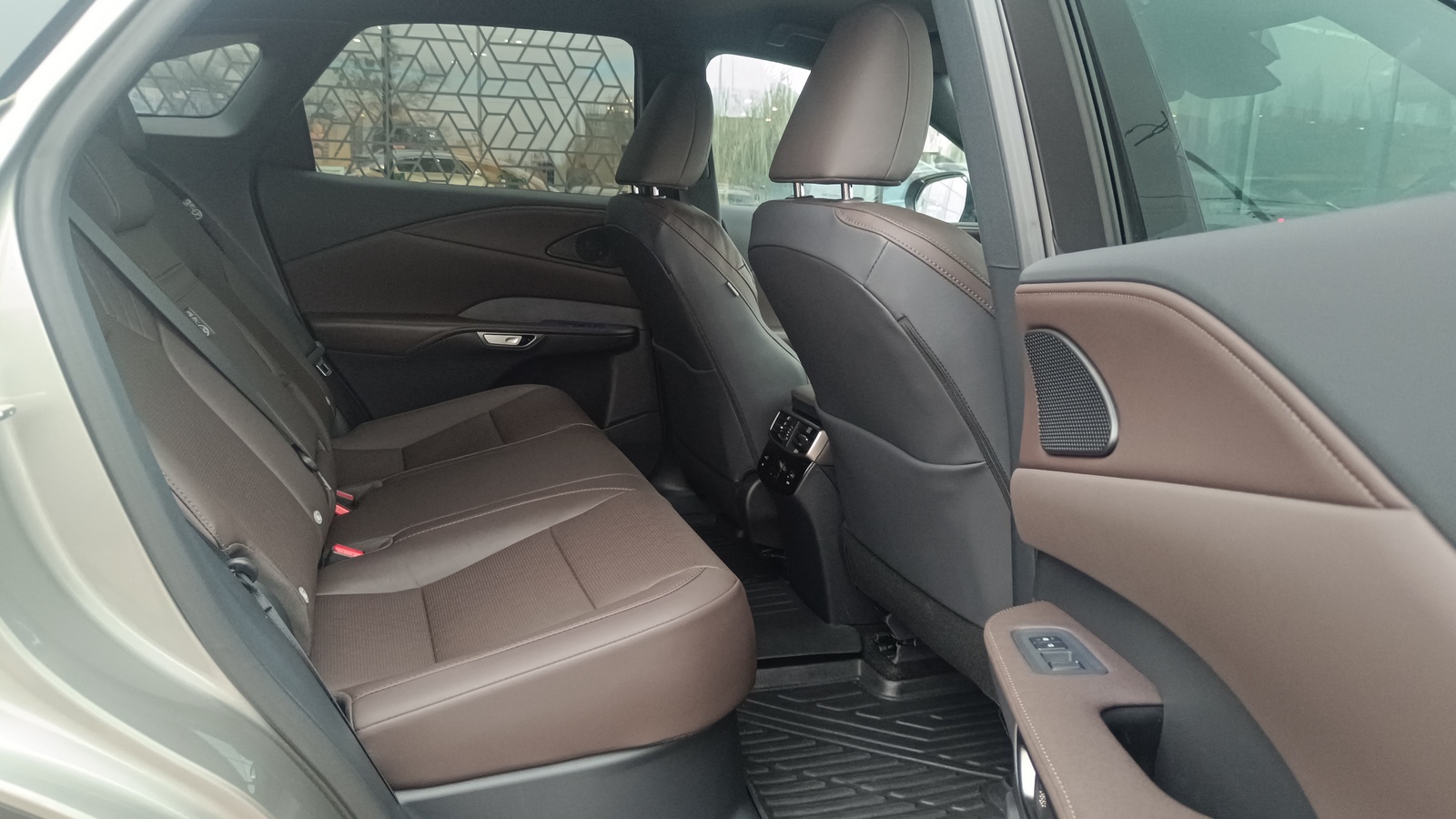 Lexus RX 2024 року з пробігом 11656 км, Універсал, Лексус Київ Захід, м.Київ - 2882000 ГРН | Фото № 7