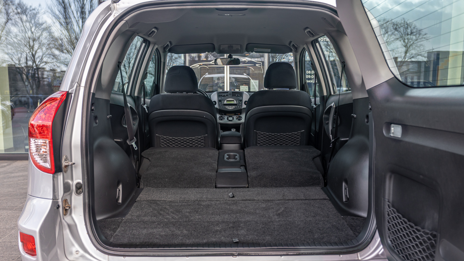 Toyota RAV4 2006 року, Універсал, Тойота Центр Дніпро "Алмаз Мотор" на Запорізькому шосе, м.Дніпро | Фото № 11 Toyota RAV4 2006 року з пробігом 266862 км, Універсал, Тойота Центр Дніпро "Алмаз Мотор" на Запорізькому шосе, м.Дніпро - 535000 ГРН | Фото № 11