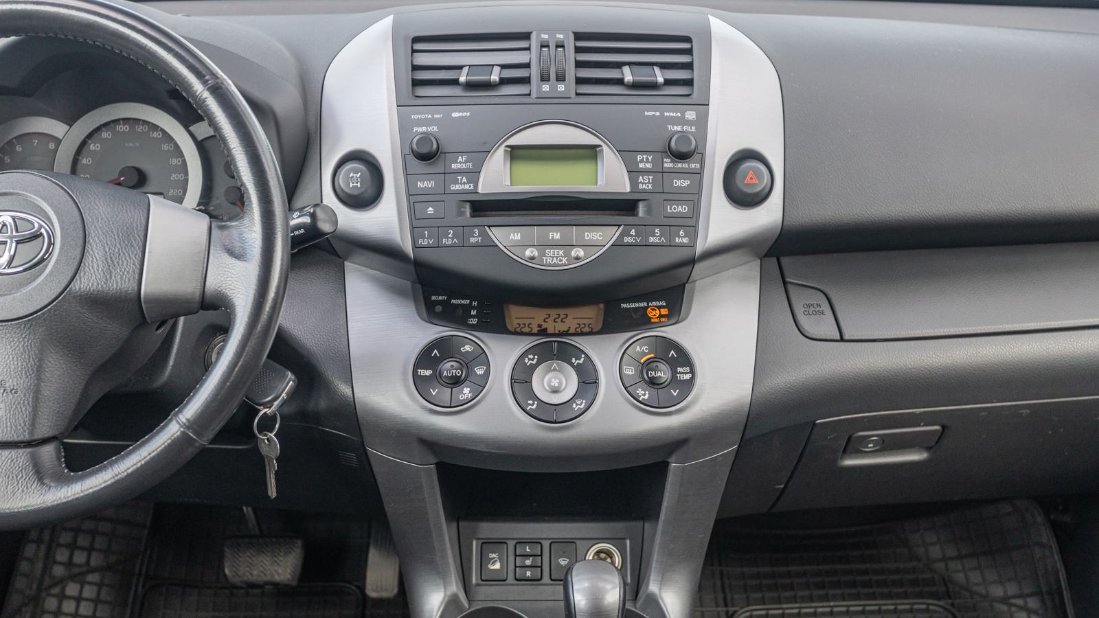 Toyota RAV4 2006 року, Універсал, Тойота Центр Дніпро "Алмаз Мотор" на Запорізькому шосе, м.Дніпро | Фото № 14 Toyota RAV4 2006 року з пробігом 266862 км, Універсал, Тойота Центр Дніпро "Алмаз Мотор" на Запорізькому шосе, м.Дніпро - 535000 ГРН | Фото № 14