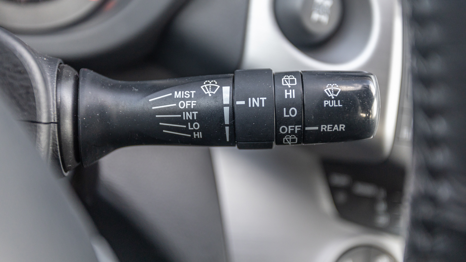 Toyota RAV4 2006 року, Універсал, Тойота Центр Дніпро "Алмаз Мотор" на Запорізькому шосе, м.Дніпро | Фото № 24 Toyota RAV4 2006 року з пробігом 266862 км, Універсал, Тойота Центр Дніпро "Алмаз Мотор" на Запорізькому шосе, м.Дніпро - 535000 ГРН | Фото № 24