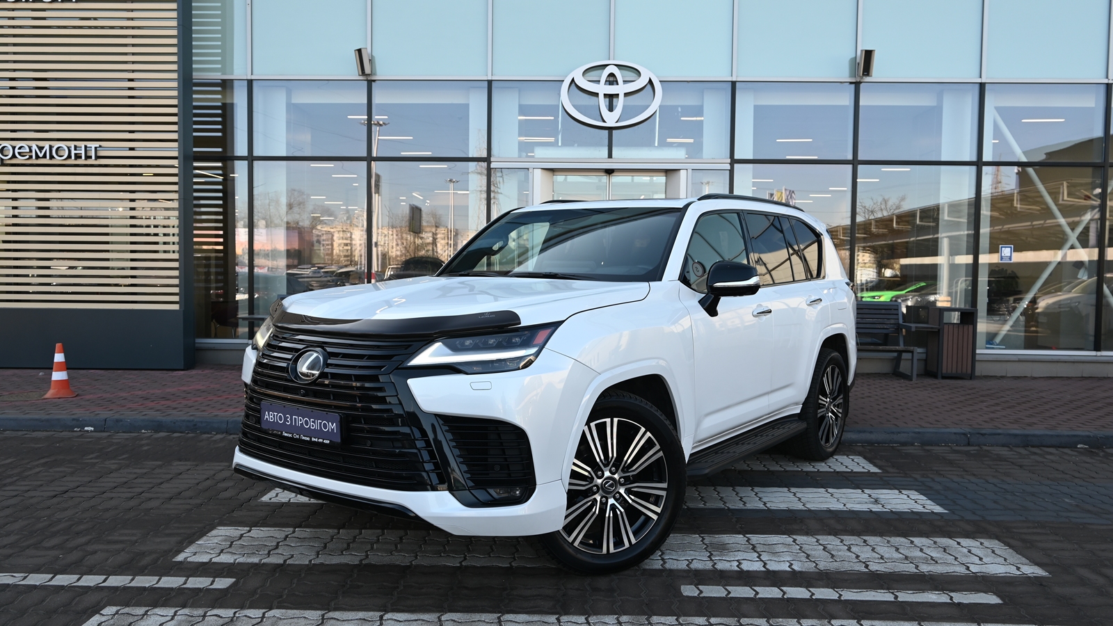 Lexus LX 2022 року з пробігом 115651 км, Універсал, Тойота Центр Київ "Сіті Плаза", м.Київ - 4276632 ГРН | Фото № 1
