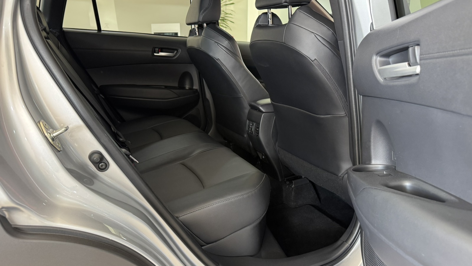 Toyota COROLLA CROSS 2024 року з пробігом 37339 км, Універсал, Тойота Центр Ужгород "Карат Мотор", м.Ужгород - 1500730 ГРН | Фото № 7