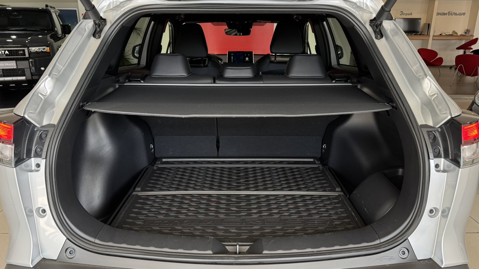 Toyota COROLLA CROSS 2024 року з пробігом 37339 км, Універсал, Тойота Центр Ужгород "Карат Мотор", м.Ужгород - 1500730 ГРН | Фото № 10
