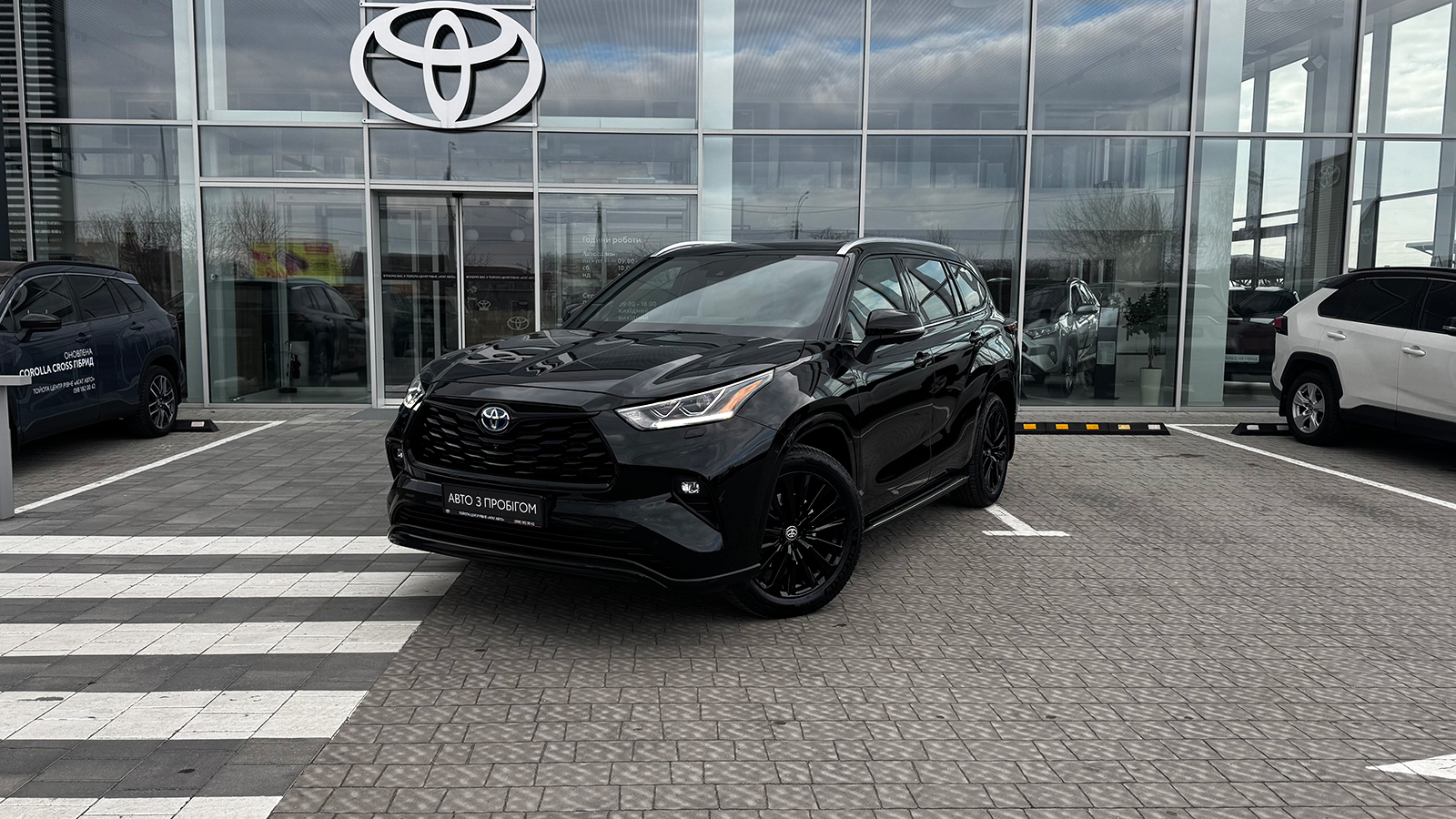 Toyota HIGHLANDER 2024 року, Універсал, Тойота Центр Рівне "Агат Авто", м.Рівне | Фото № 1 Toyota HIGHLANDER 2024 року з пробігом 58520 км, Універсал, Тойота Центр Рівне "Агат Авто", м.Рівне - 2574000 ГРН | Фото № 1