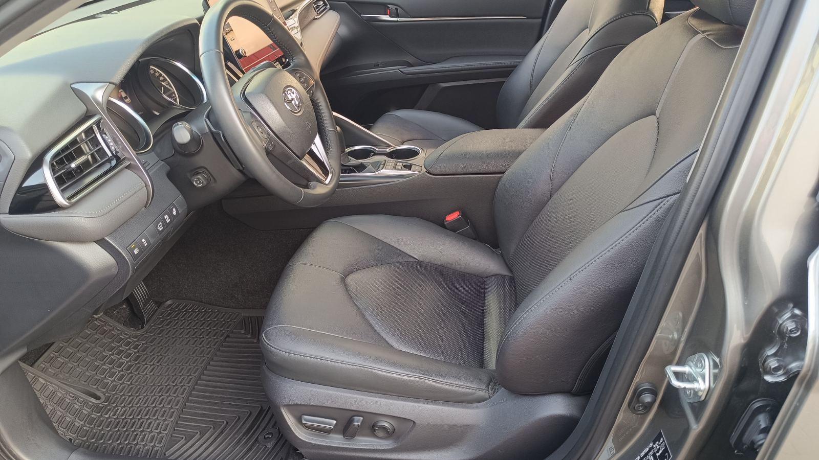 Toyota CAMRY 2023 року з пробігом 31038 км, Седан, Тойота Центр Київ «ВІДІ Аеропорт», м.Київ - 1700000 ГРН | Фото № 11