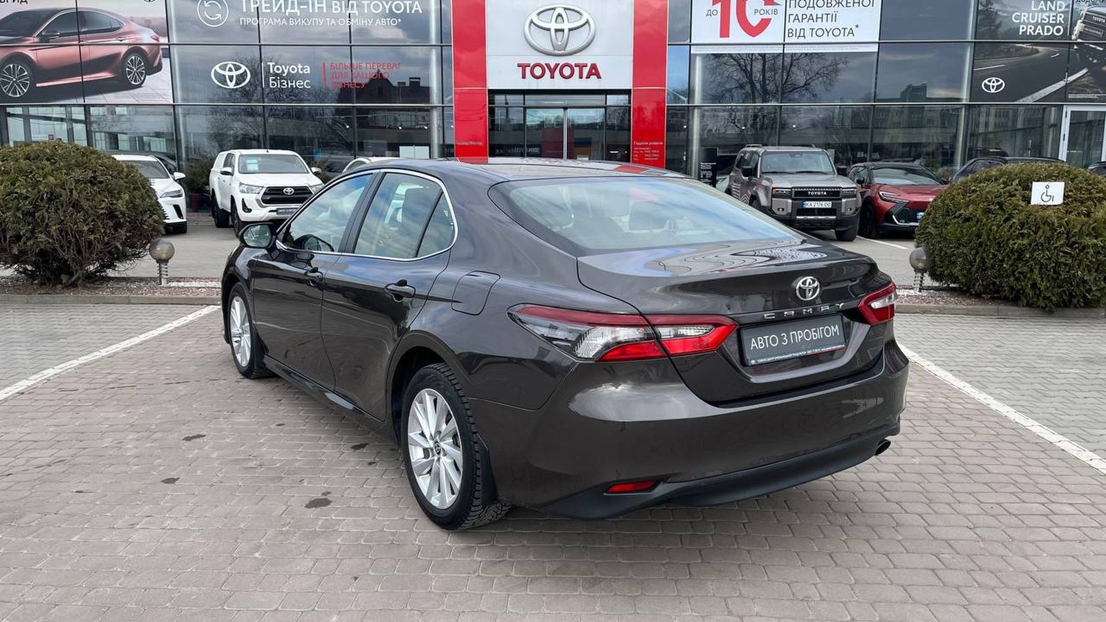 Toyota CAMRY 2021 року з пробігом 104500 км, Седан, Тойота Центр Хмельницький "Гранд Мотор", м.Хмельницький - 1150000 ГРН | Фото № 2