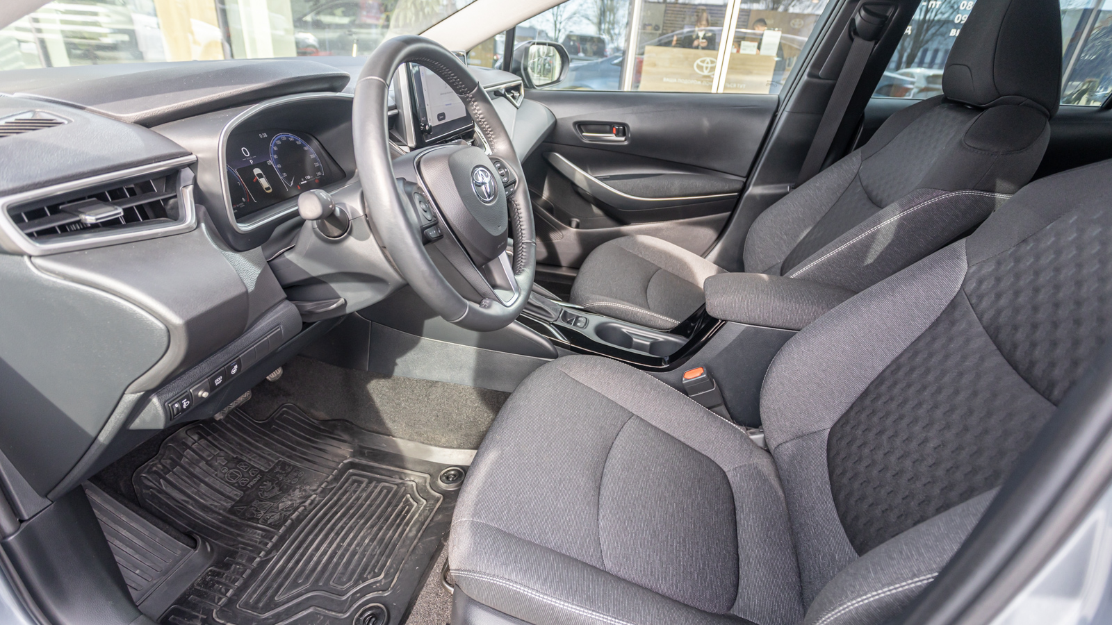 Toyota COROLLA 2024 року з пробігом 9001 км, Седан, Тойота Центр Дніпро "Алмаз Мотор" на Запорізькому шосе, м.Дніпро - 1080000 ГРН | Фото № 13