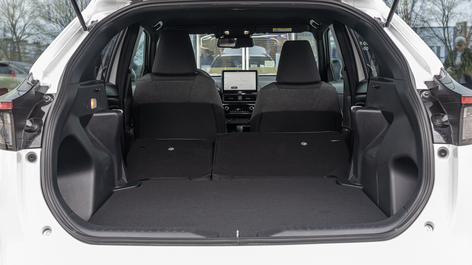 Toyota YARIS CROSS 2024 року з пробігом 12094 км, Хетчбек, Тойота Центр Дніпро "Алмаз Мотор" на Запорізькому шосе, м.Дніпро - 1335000 ГРН | Фото № 11