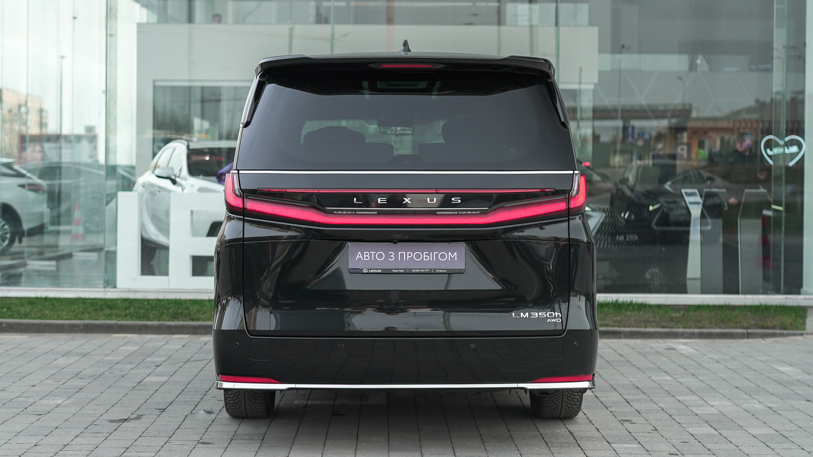 Lexus LM 350h 2025 року, Мінівен, Лексус Львів, м.Львів | Фото № 4 Lexus LM 350h 2025 року з пробігом 1890 км, Мінівен, Лексус Львів, м.Львів - 5206500 ГРН | Фото № 4