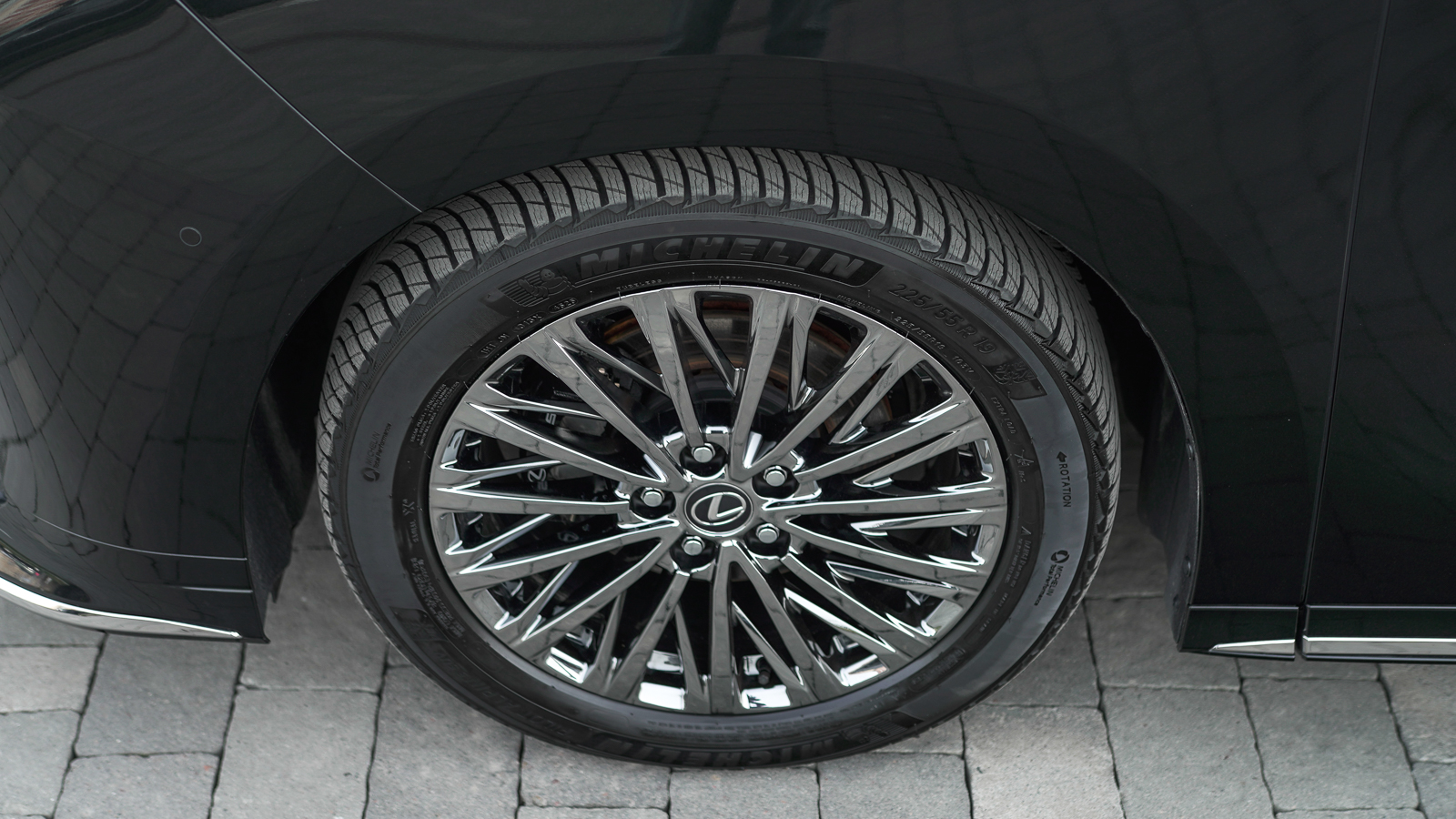 Lexus LM 350h 2025 року, Мінівен, Лексус Львів, м.Львів | Фото № 18 Lexus LM 350h 2025 року з пробігом 1890 км, Мінівен, Лексус Львів, м.Львів - 5206500 ГРН | Фото № 18