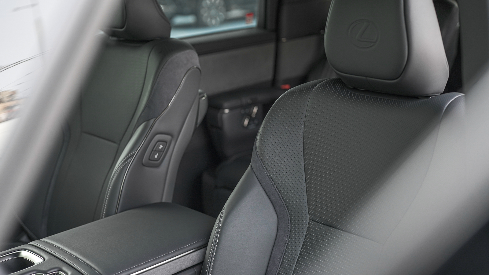 Lexus LM 350h 2025 року, Мінівен, Лексус Львів, м.Львів | Фото № 20 Lexus LM 350h 2025 року з пробігом 1890 км, Мінівен, Лексус Львів, м.Львів - 5206500 ГРН | Фото № 20