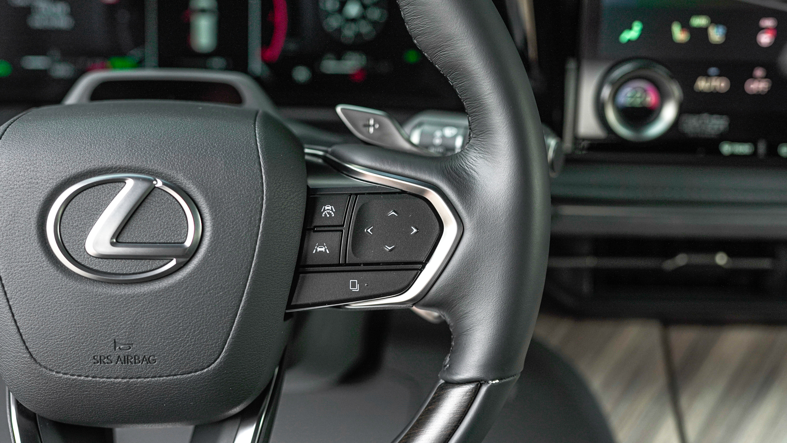 Lexus LM 350h 2025 року, Мінівен, Лексус Львів, м.Львів | Фото № 28 Lexus LM 350h 2025 року з пробігом 1890 км, Мінівен, Лексус Львів, м.Львів - 5206500 ГРН | Фото № 28