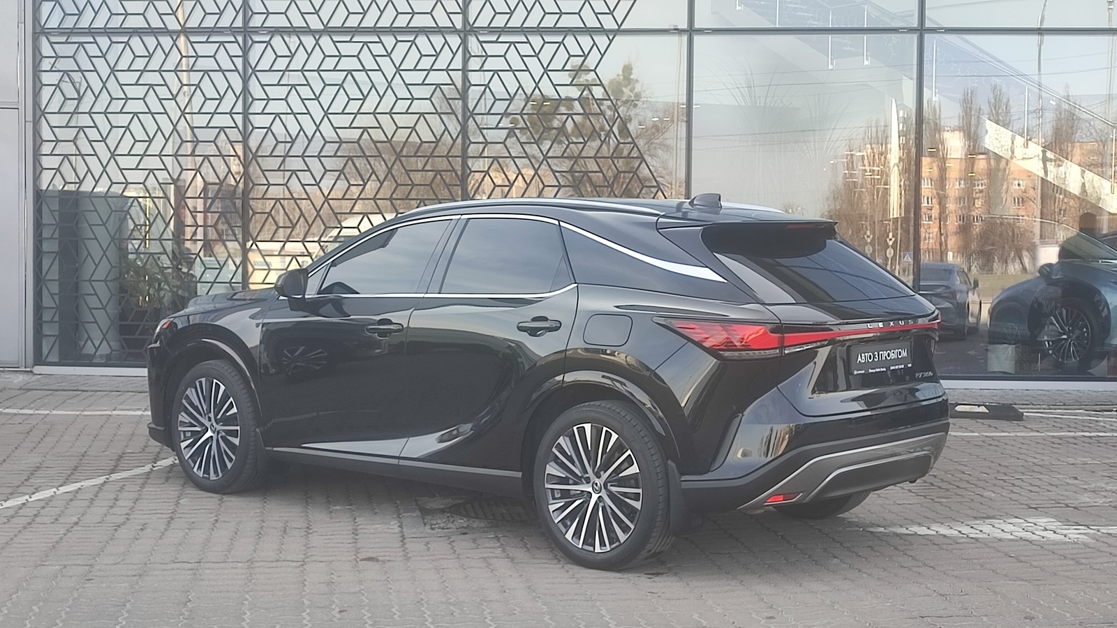 Lexus RX 2023 року, Універсал, Лексус Київ Захід, м.Київ | Фото № 2 Lexus RX 2023 року з пробігом 79086 км, Універсал, Лексус Київ Захід, м.Київ - 2826000 ГРН | Фото № 2