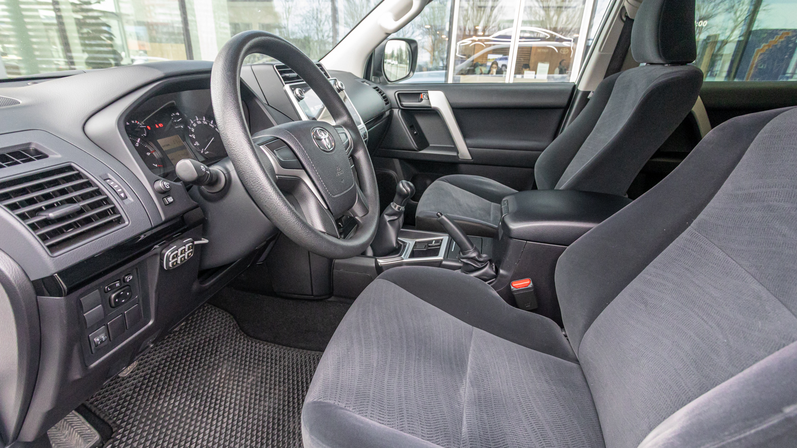 Toyota LAND CRUISER PRADO 2021 року з пробігом 77458 км, Універсал, Тойота Центр Дніпро "Алмаз Мотор" на Запорізькому шосе, м.Дніпро - 1350000 ГРН | Фото № 14