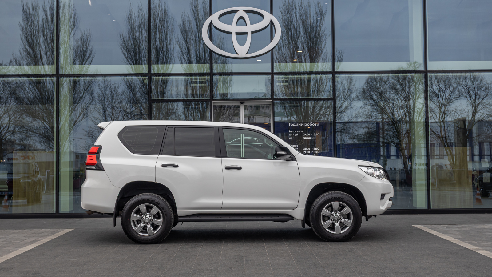 Toyota LAND CRUISER PRADO 2021 року з пробігом 77458 км, Універсал, Тойота Центр Дніпро "Алмаз Мотор" на Запорізькому шосе, м.Дніпро - 1350000 ГРН | Фото № 19