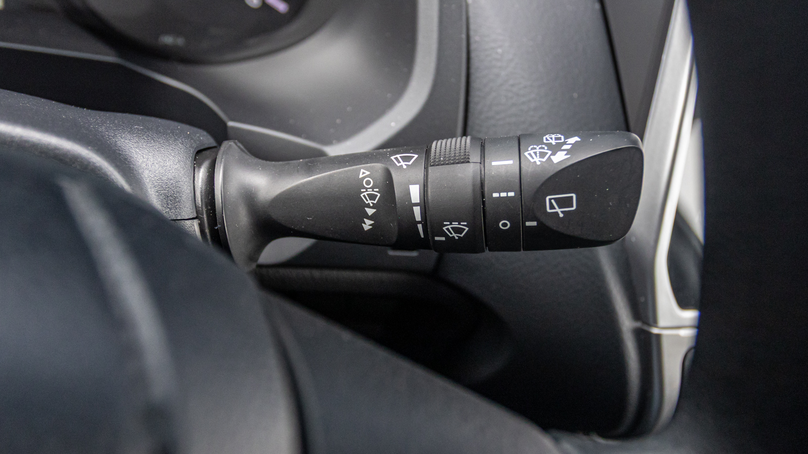 Toyota LAND CRUISER PRADO 2021 року з пробігом 77458 км, Універсал, Тойота Центр Дніпро "Алмаз Мотор" на Запорізькому шосе, м.Дніпро - 1350000 ГРН | Фото № 25