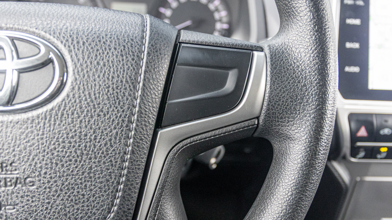 Toyota LAND CRUISER PRADO 2021 року з пробігом 77458 км, Універсал, Тойота Центр Дніпро "Алмаз Мотор" на Запорізькому шосе, м.Дніпро - 1350000 ГРН | Фото № 27