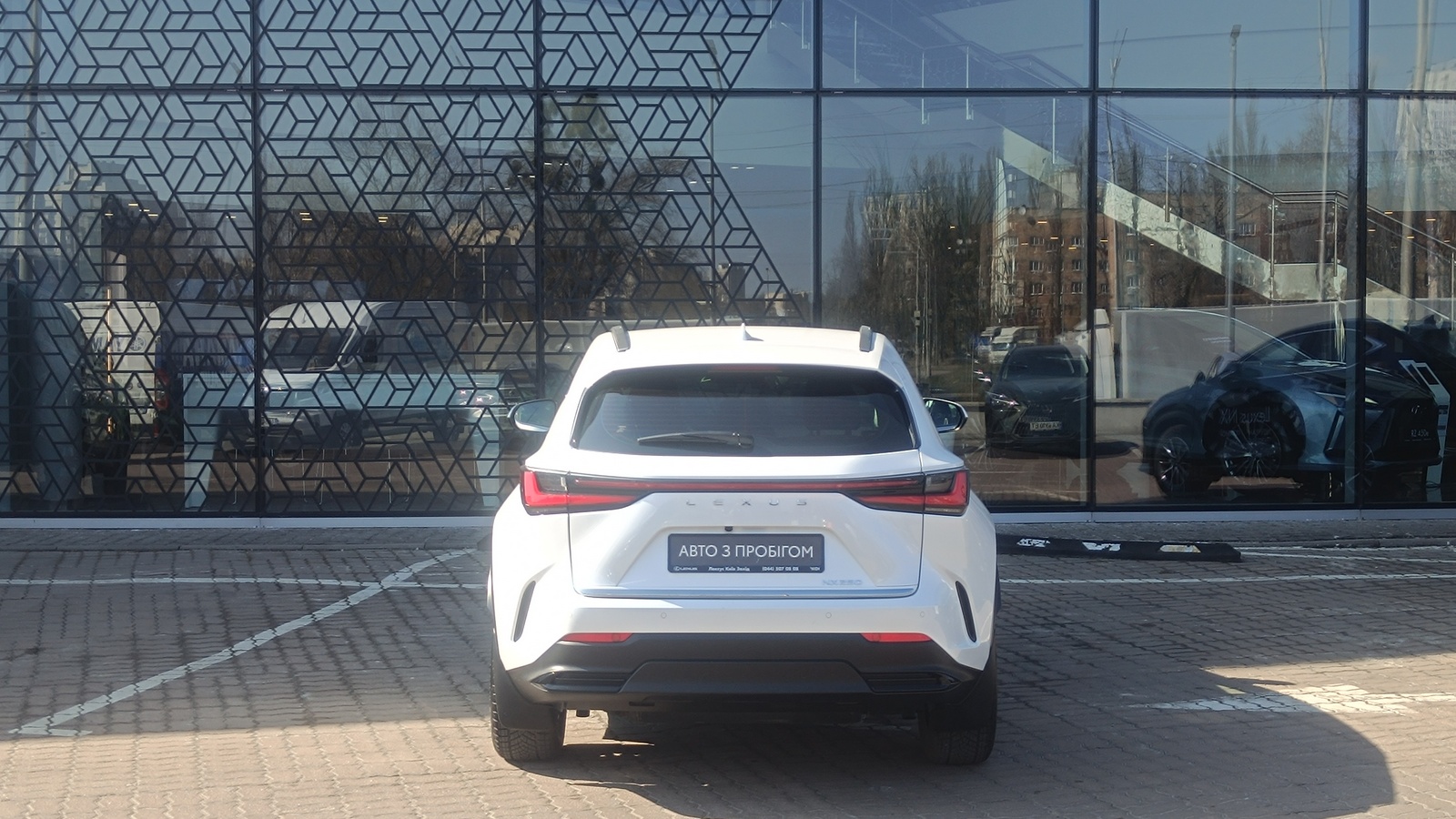 Lexus NX 2023 року з пробігом 26545 км, Універсал, Лексус Київ Захід, м.Київ - 2105000 ГРН | Фото № 4