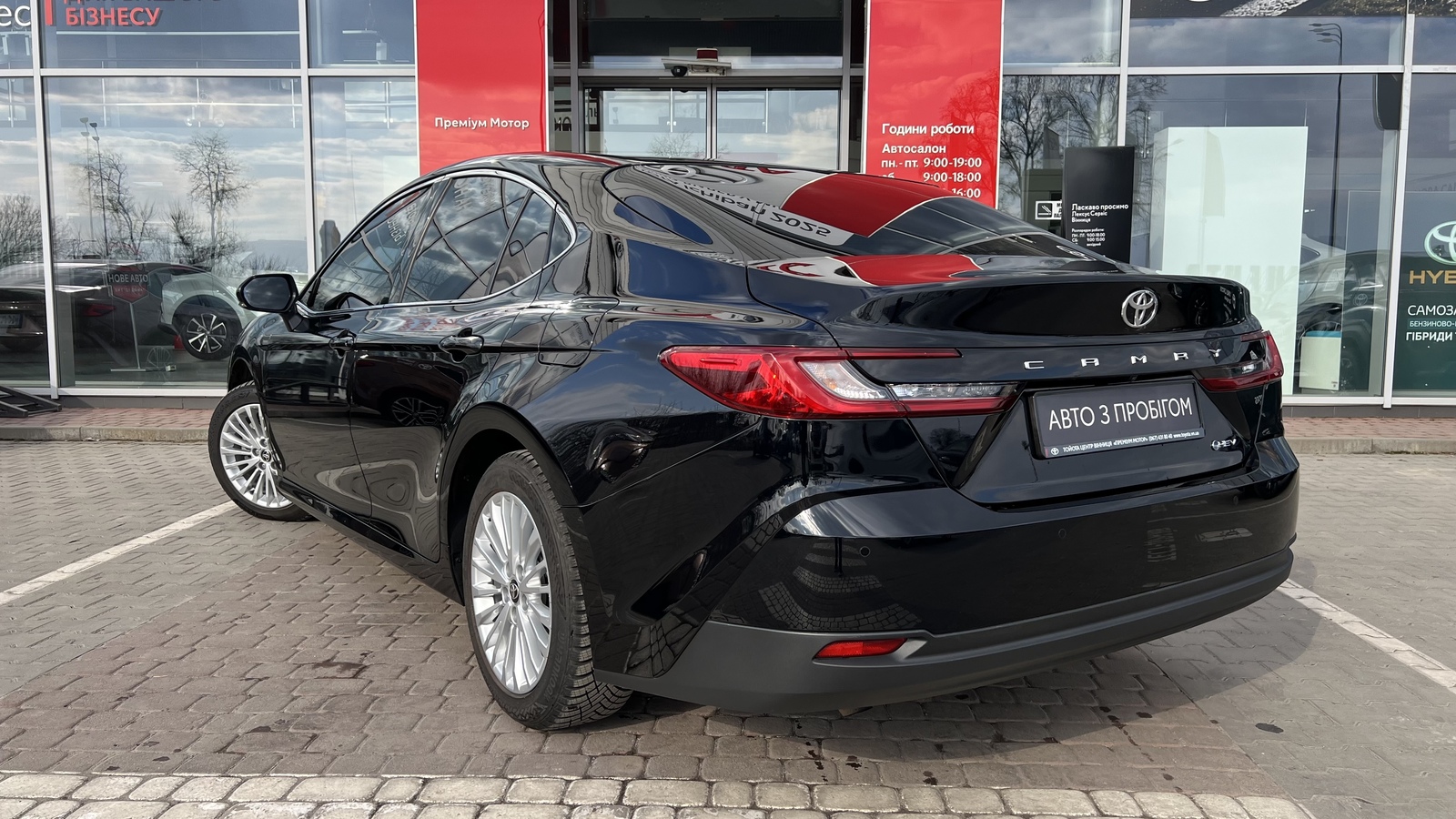 Toyota CAMRY 2025 року з пробігом 13505 км, Седан, Тойота Центр Вінниця "Преміум Мотор", м.Вінниця - 1840000 ГРН | Фото № 2