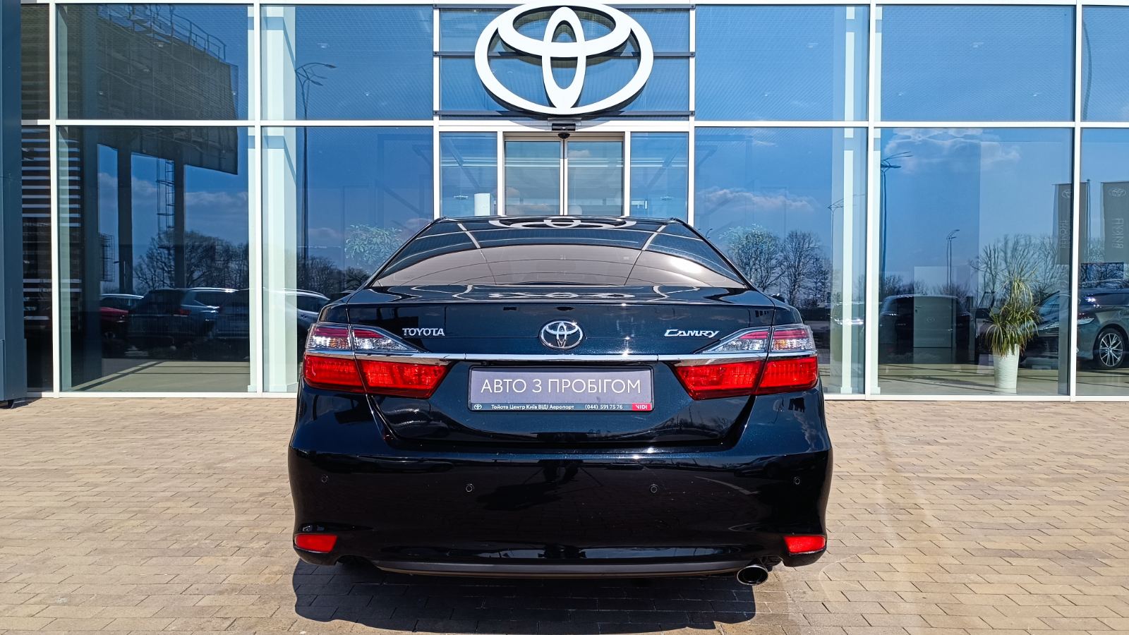 Toyota CAMRY 2014 року, Седан, Тойота Центр Київ «ВІДІ Аеропорт», м.Київ | Фото № 4 Toyota CAMRY 2014 року з пробігом 209561 км, Седан, Тойота Центр Київ «ВІДІ Аеропорт», м.Київ - 640000 ГРН | Фото № 4