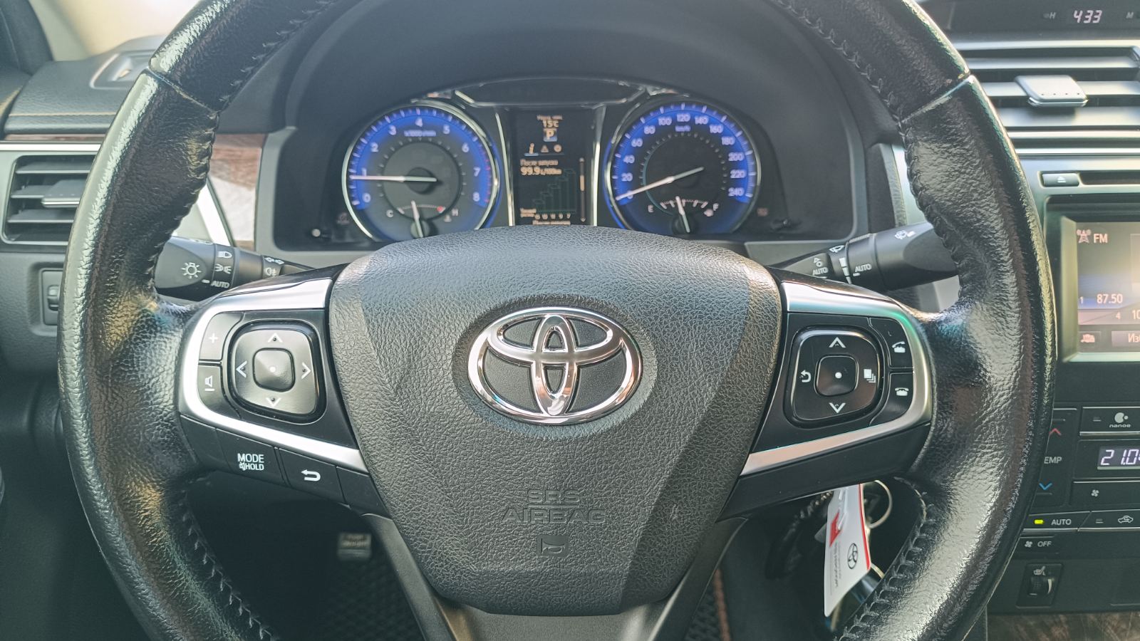 Toyota CAMRY 2014 року, Седан, Тойота Центр Київ «ВІДІ Аеропорт», м.Київ | Фото № 14 Toyota CAMRY 2014 року з пробігом 209561 км, Седан, Тойота Центр Київ «ВІДІ Аеропорт», м.Київ - 640000 ГРН | Фото № 14