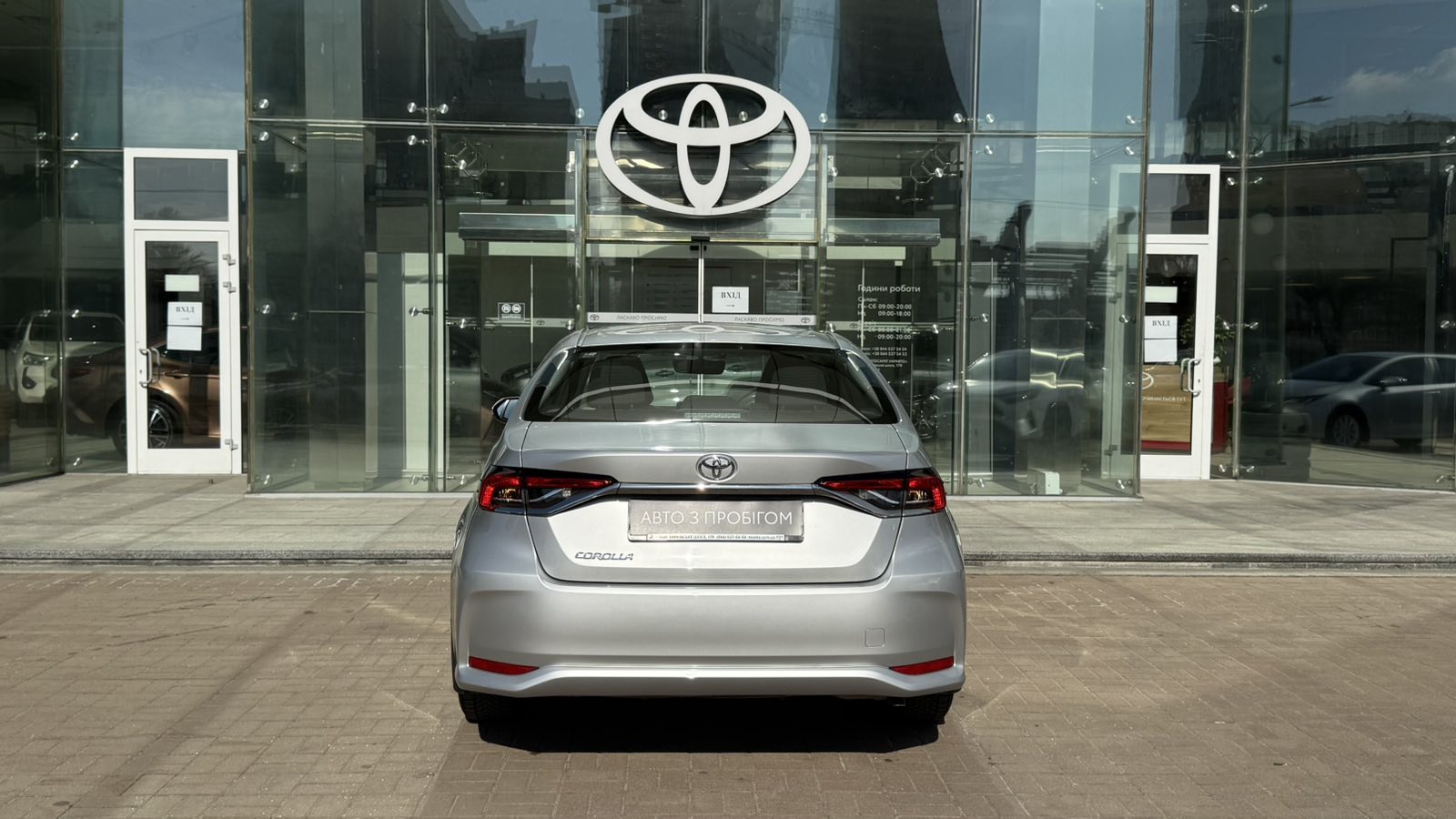 Toyota COROLLA 2021 року, Седан, Тойота Центр Київ "Автосаміт Укравто", м.Київ | Фото № 4 Toyota COROLLA 2021 року з пробігом 55864 км, Седан, Тойота Центр Київ "Автосаміт Укравто", м.Київ - 940000 ГРН | Фото № 4