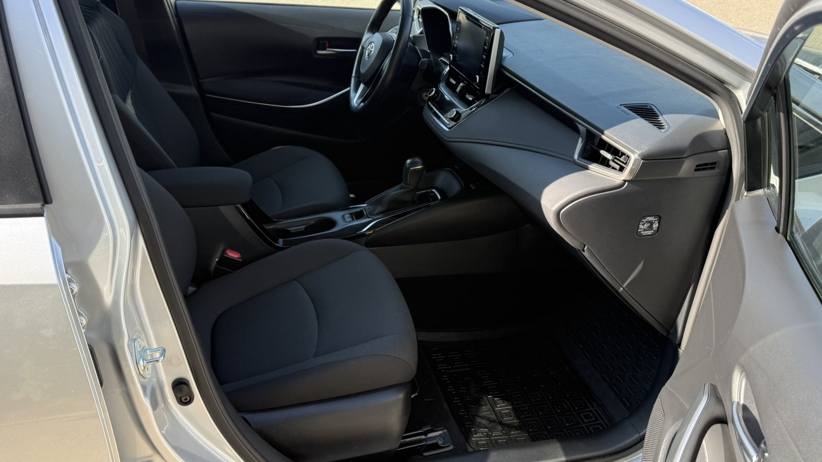 Toyota COROLLA 2021 року, Седан, Тойота Центр Київ "Автосаміт Укравто", м.Київ | Фото № 6 Toyota COROLLA 2021 року з пробігом 55864 км, Седан, Тойота Центр Київ "Автосаміт Укравто", м.Київ - 940000 ГРН | Фото № 6