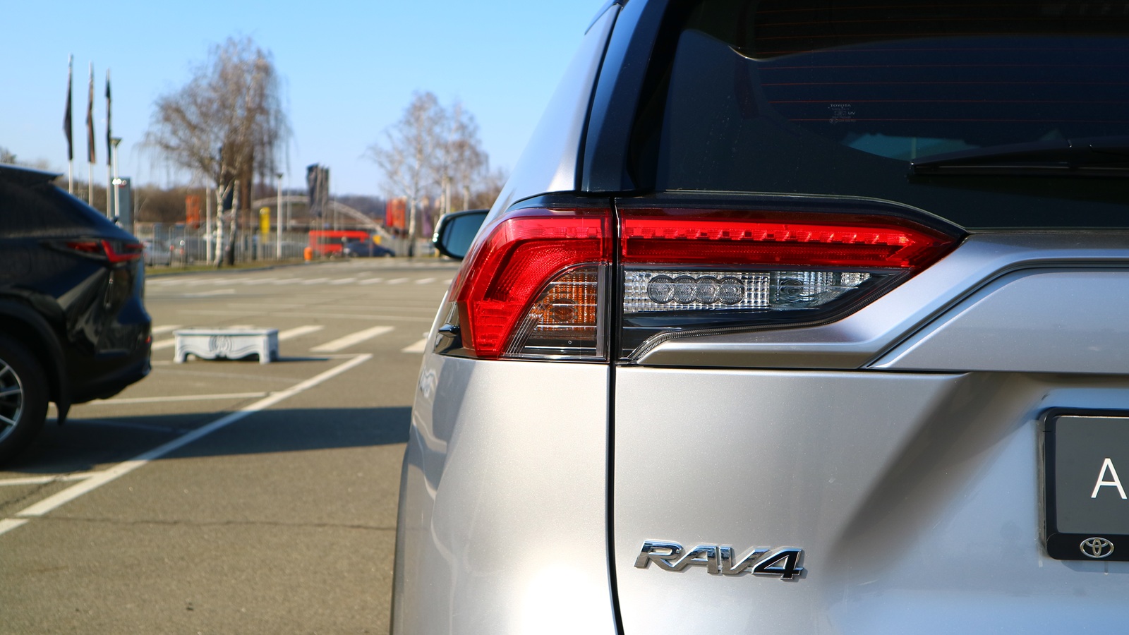 Toyota RAV4 2020 року, Універсал, Тойота Центр Київ "Автосаміт Укравто Столичне", м.Київ | Фото № 24 Toyota RAV4 2020 року з пробігом 60227 км, Універсал, Тойота Центр Київ "Автосаміт Укравто Столичне", м.Київ - 1193000 ГРН | Фото № 24