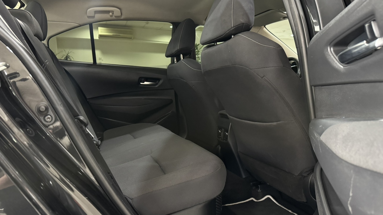 Toyota COROLLA 2019 року з пробігом 249439 км, Седан, Тойота Центр Ужгород "Карат Мотор", м.Ужгород - 767000 ГРН | Фото № 7