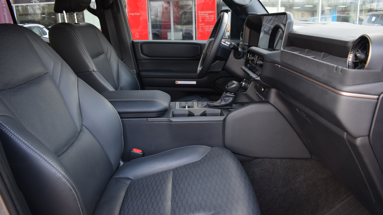 Toyota LAND CRUISER PRADO 2024 року з пробігом 25121 км, Універсал, Тойота Центр Житомир "Стар - Кар", м.Житомир - 2948000 ГРН | Фото № 6