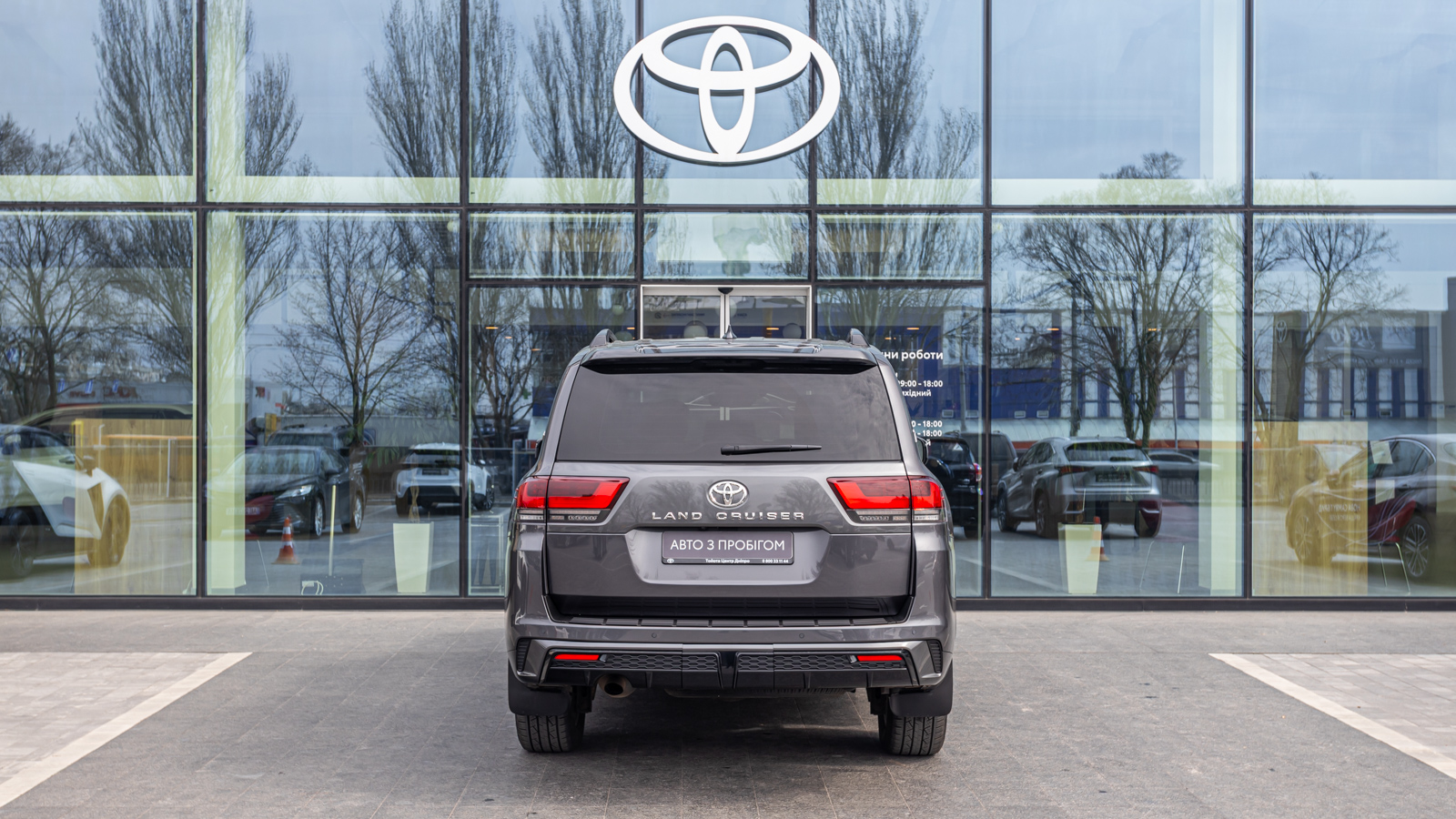 Toyota LAND CRUISER 2021 року з пробігом 191672 км, Універсал, Тойота Центр Дніпро "Алмаз Мотор" на Запорізькому шосе, м.Дніпро - 2890000 ГРН | Фото № 4