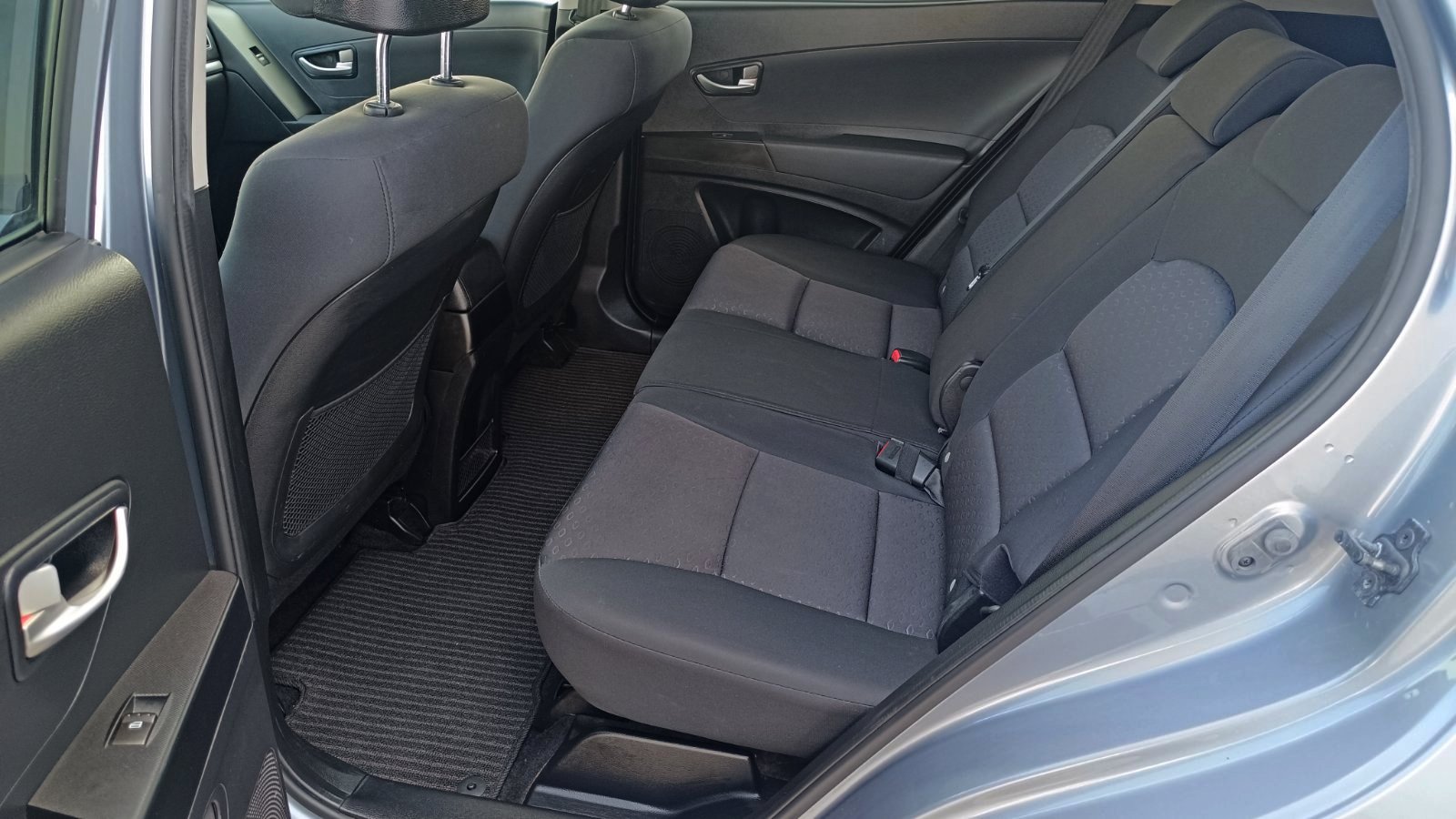 Інші авто SSANG YONG KORANDO 2011 року з пробігом 106098 км, Універсал, Тойота Центр Київ «ВІДІ Аеропорт», м.Київ - 425000 ГРН | Фото № 11