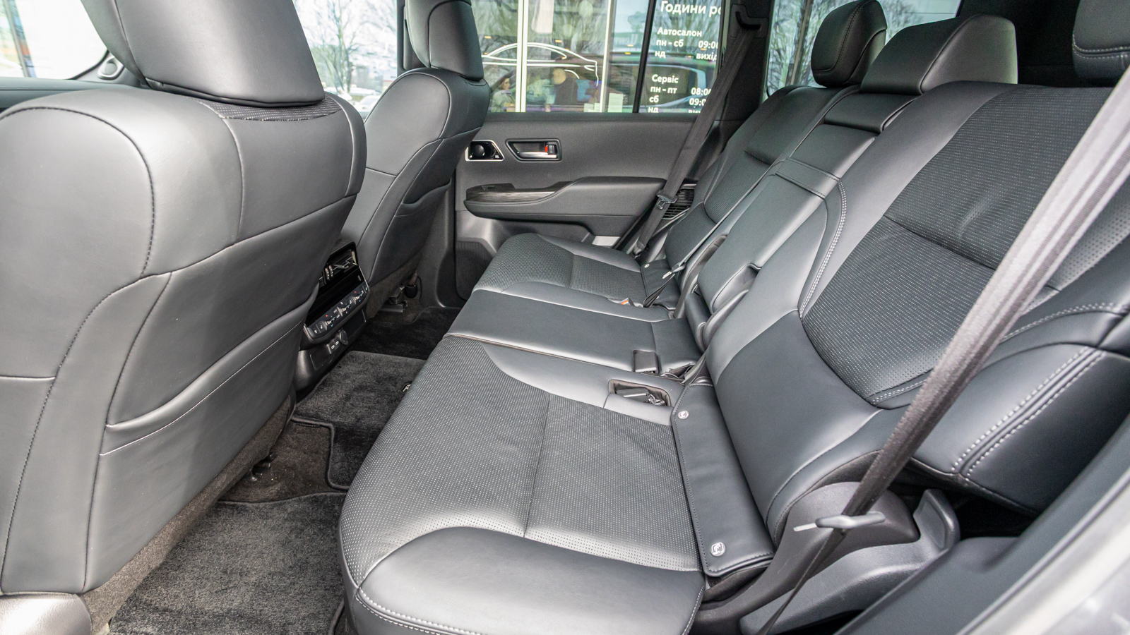 Toyota LAND CRUISER 2021 року з пробігом 191672 км, Універсал, Тойота Центр Дніпро "Алмаз Мотор" на Запорізькому шосе, м.Дніпро - 2890000 ГРН | Фото № 13