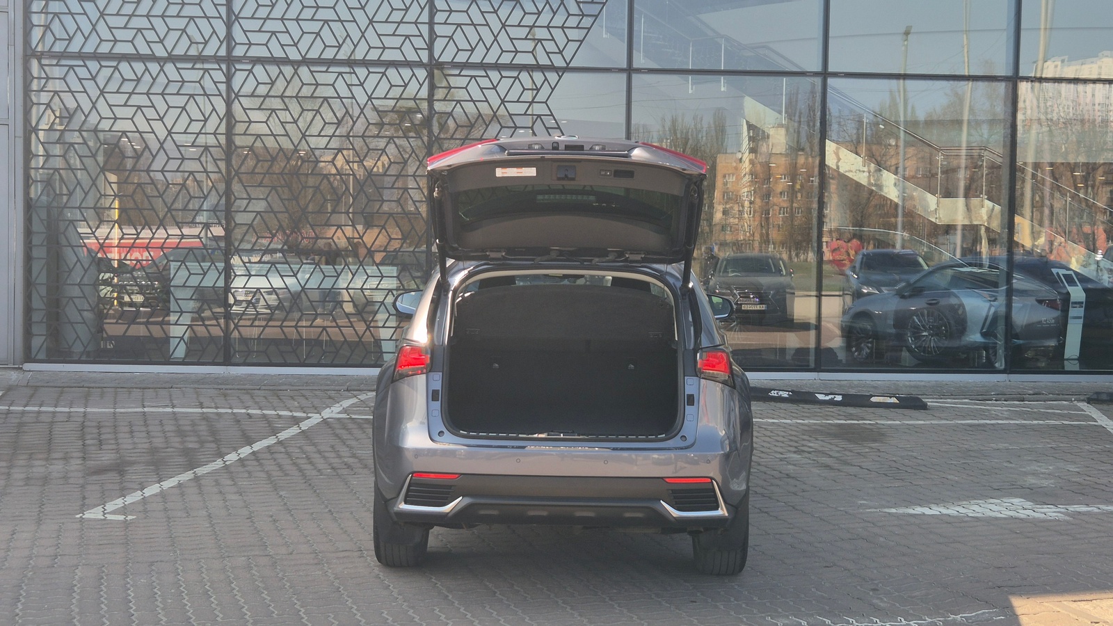 Lexus NX 2017 року з пробігом 144000 км, Універсал, Лексус Київ Захід, м.Київ - 1224000 ГРН | Фото № 10