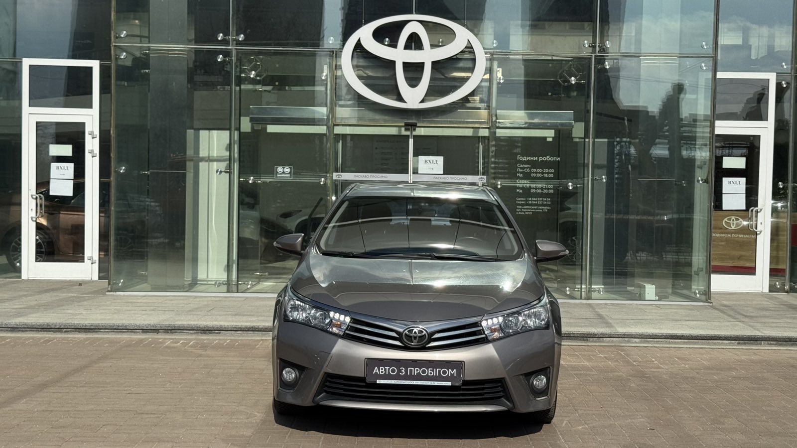 Toyota COROLLA 2016 року, Седан, Тойота Центр Київ "Автосаміт Укравто", м.Київ | Фото № 5 Toyota COROLLA 2016 року з пробігом 95375 км, Седан, Тойота Центр Київ "Автосаміт Укравто", м.Київ - 636000 ГРН | Фото № 5