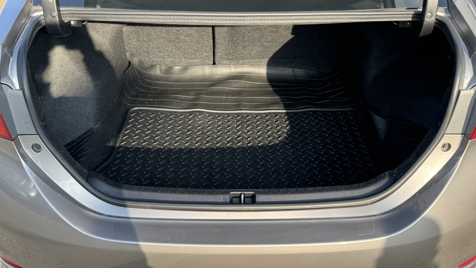 Toyota COROLLA 2016 року, Седан, Тойота Центр Київ "Автосаміт Укравто", м.Київ | Фото № 10 Toyota COROLLA 2016 року з пробігом 95375 км, Седан, Тойота Центр Київ "Автосаміт Укравто", м.Київ - 636000 ГРН | Фото № 10